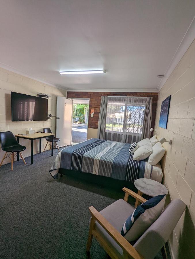 Sail Inn Motel Yeppoon Exterior photo